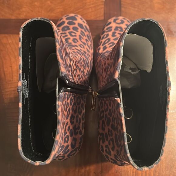 Jessica Simpson Cheetah Print Platform Ankle Boots(Size 9.5M) - Picture 8 of 10